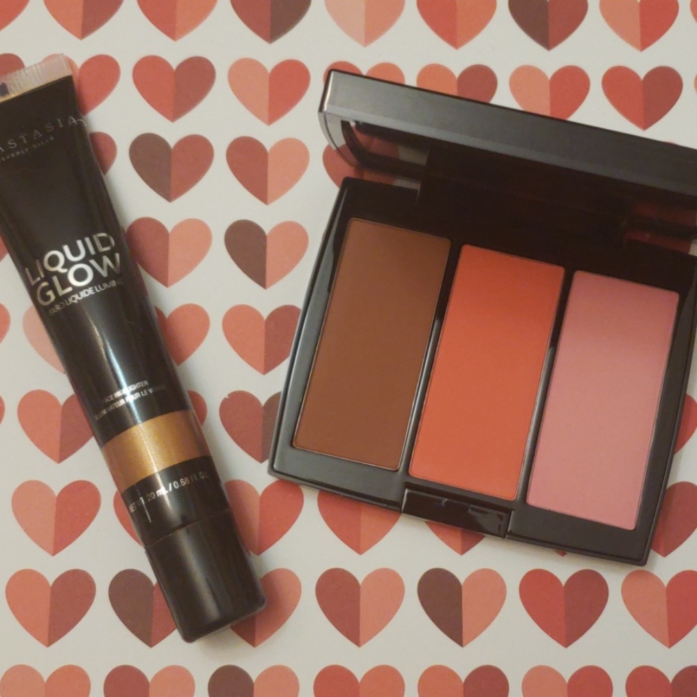 ABH BLUSH AND LIQUID GLOW HIGHLIGHTER